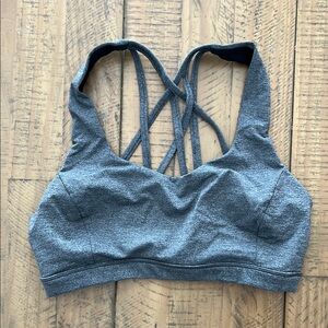 Lululemon Gray Strappy Sports Bra - Size 6